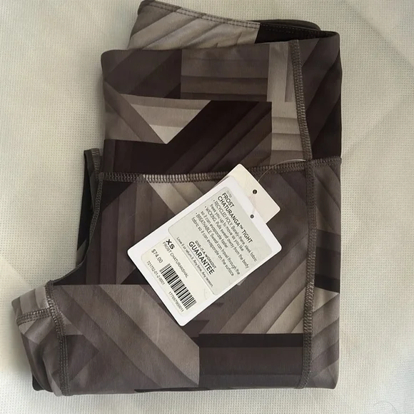 NWT ATHLETA MidRise Frost Chaturanga Tights Shale size XS - Picture 3 of 9